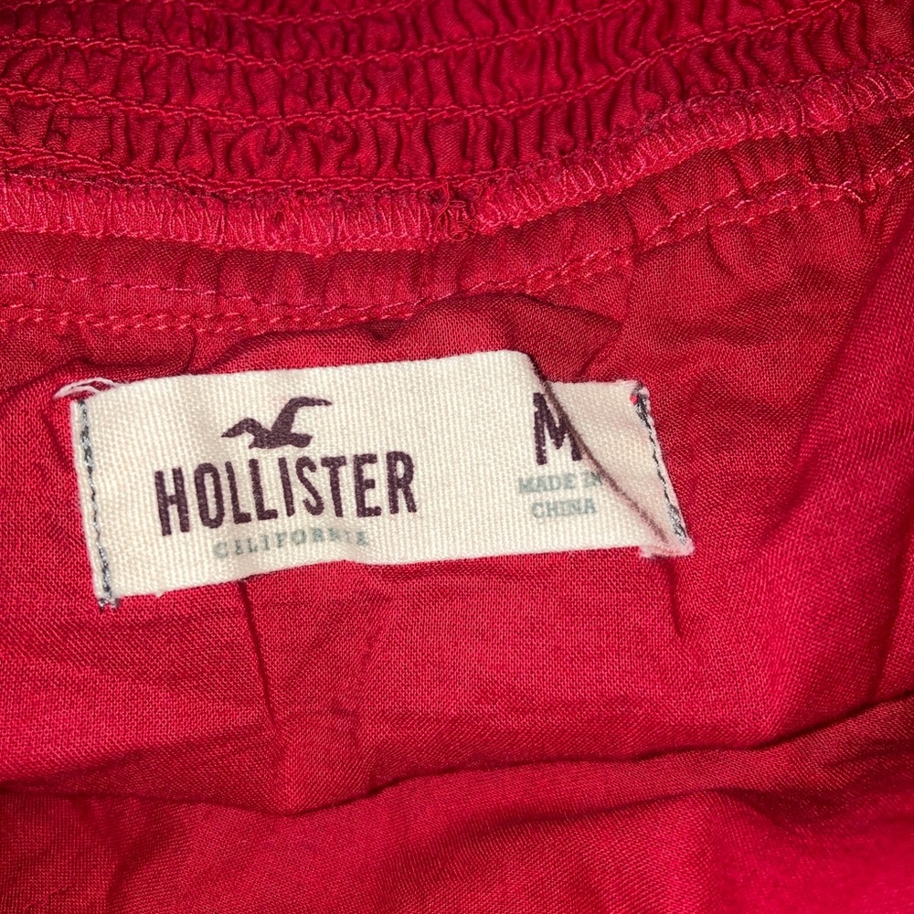 Woman’s size Medium Brand new Hollister mini skirt